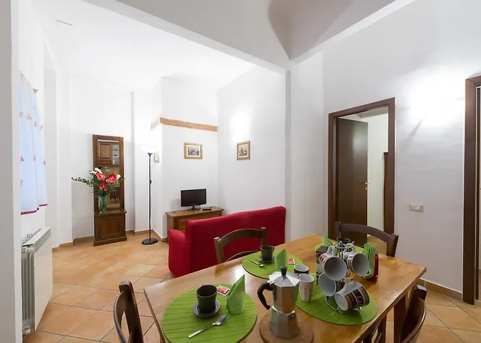 Calzaioli - Steps From The Duomo Apartament *